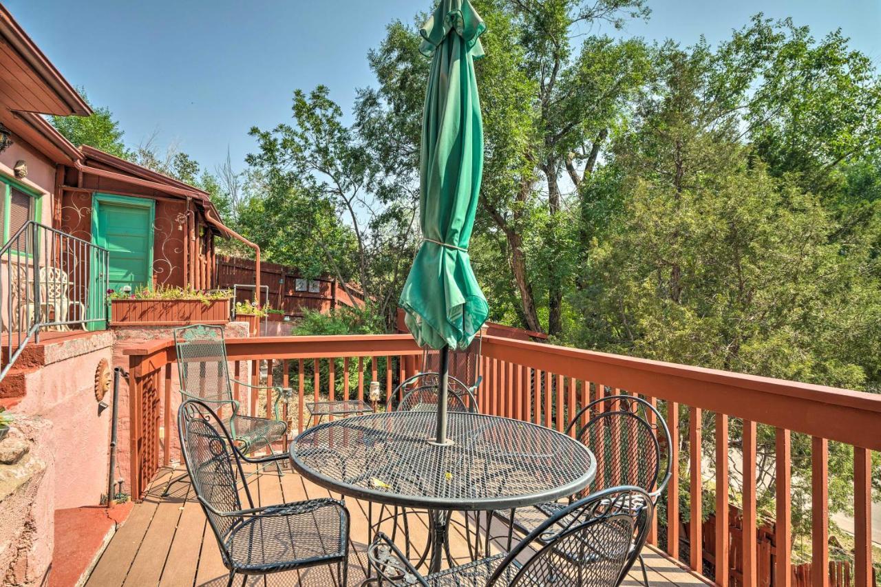 Colorful Bungalow By Pikes Peakandgarden Of The Gods Manitou Springs Exterior foto