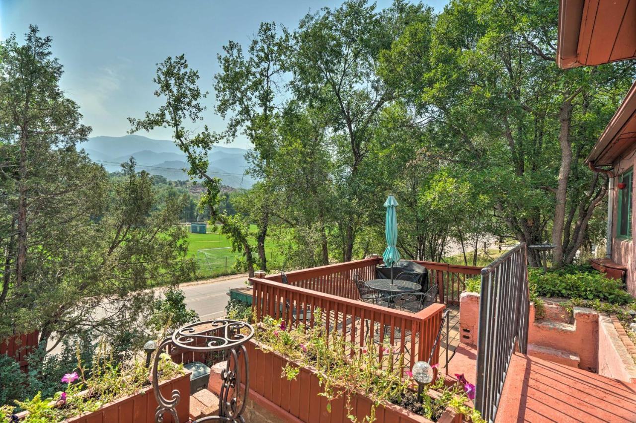Colorful Bungalow By Pikes Peakandgarden Of The Gods Manitou Springs Exterior foto